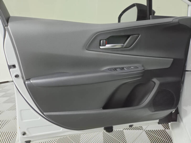 2023 Toyota Prius XLE