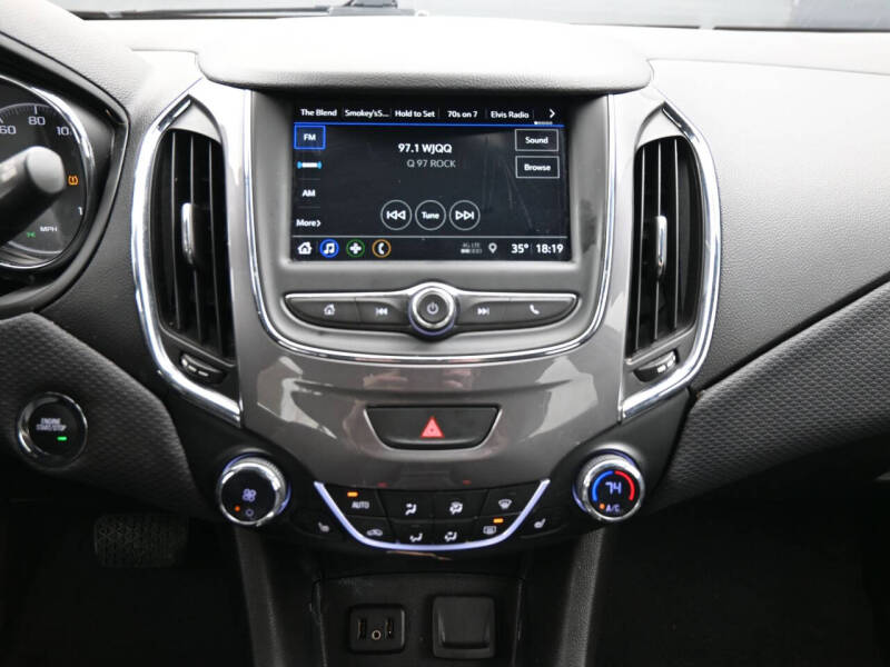 2019 Chevrolet Cruze LT