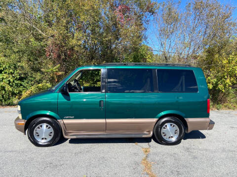 2000 Chevrolet Astro LS