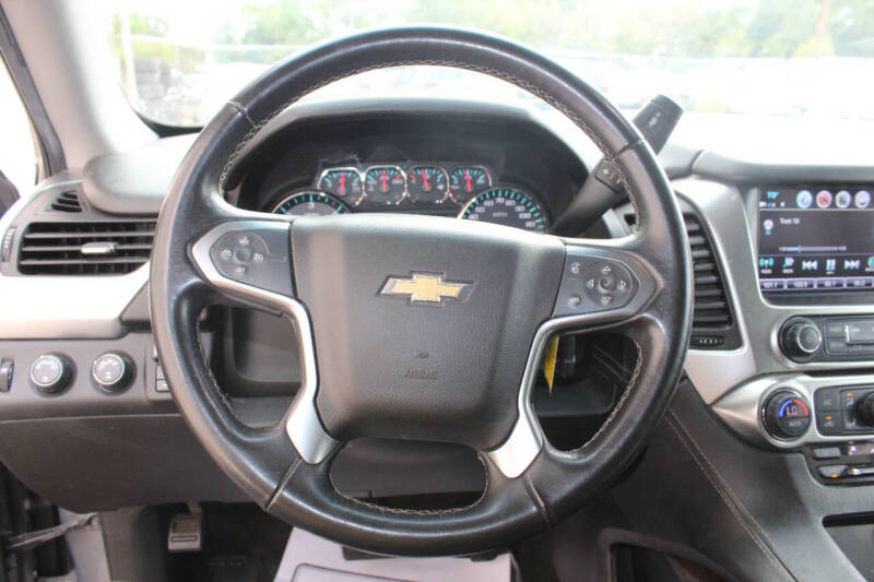 2017 Chevrolet Suburban LS