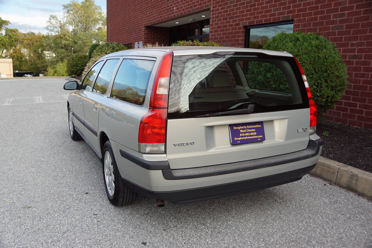 2001 Volvo V70 for sale at Dougherty Automotive in West Chester, PA