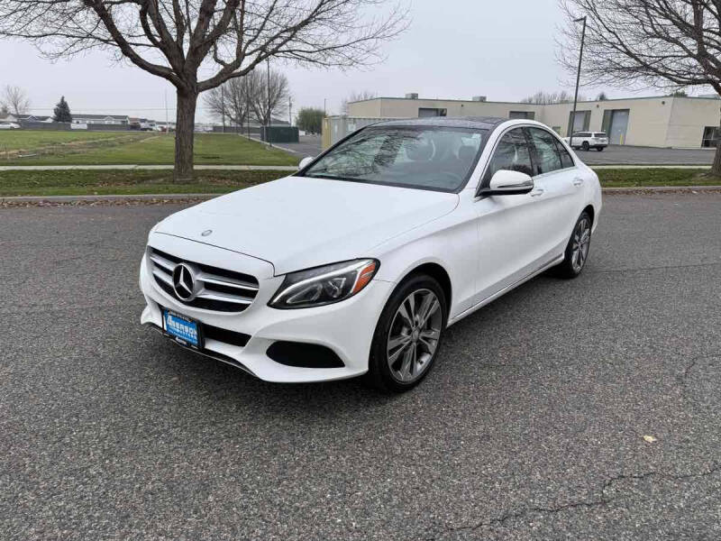 2016 Mercedes-Benz C-Class