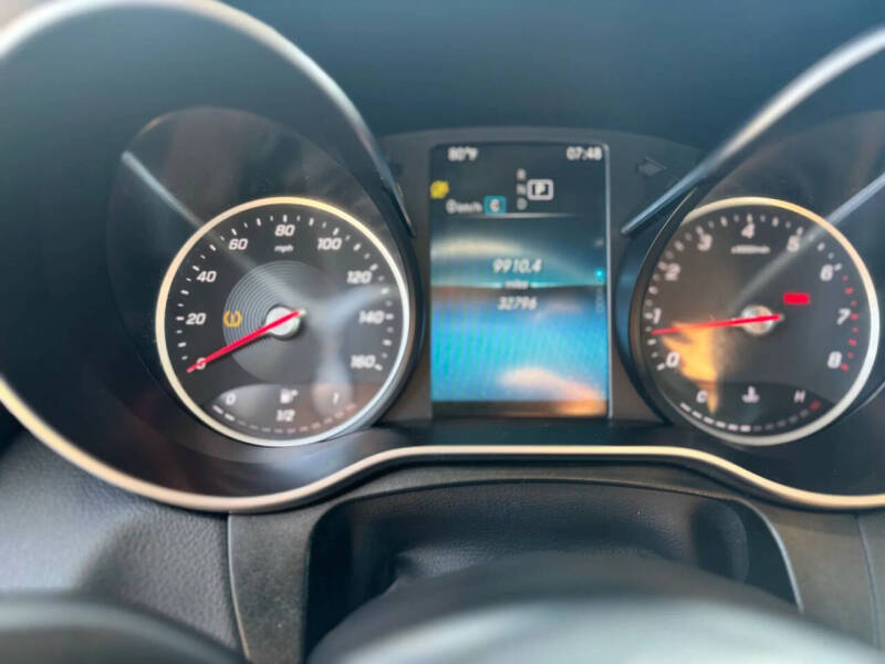 2021 Mercedes-Benz GLC GLC 300