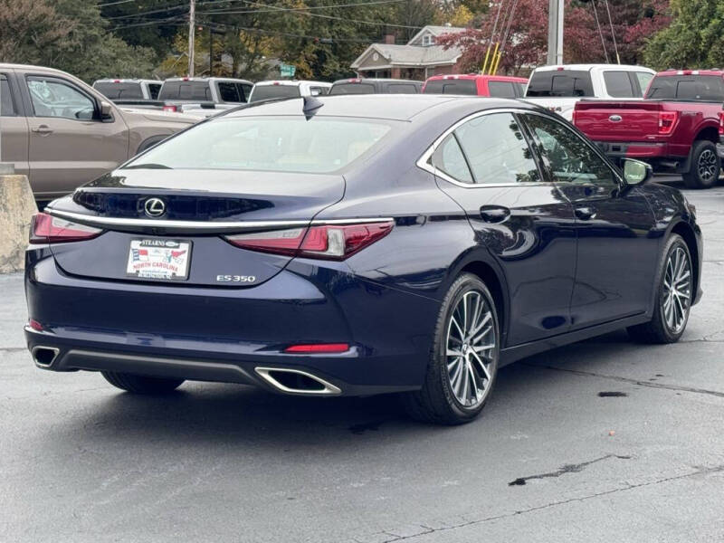 2022 Lexus ES 350