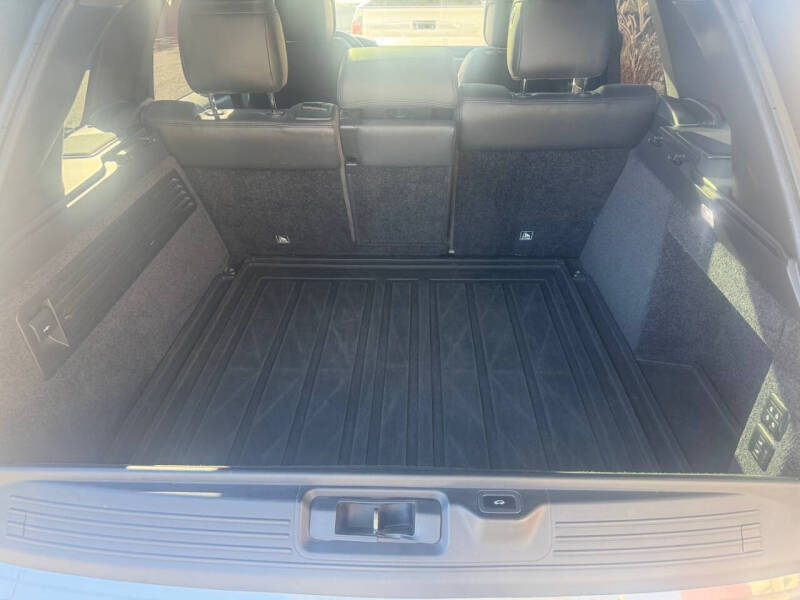 2021 Land Rover Range Rover P525 HSE Westminster Edition