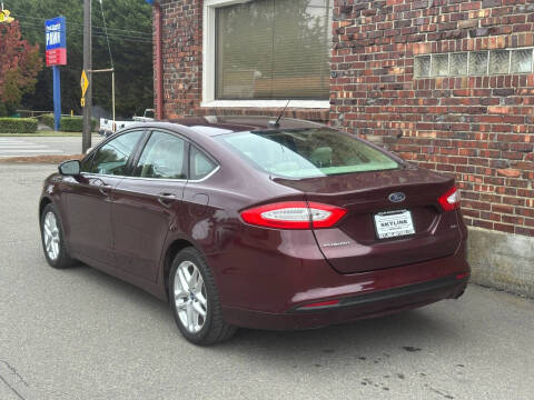 2013 Ford Fusion SE