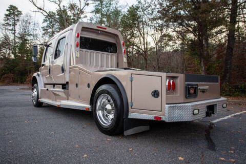 2015 Freightliner M2 106