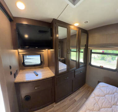 2018 Thor Motor Coach Ace 30.3