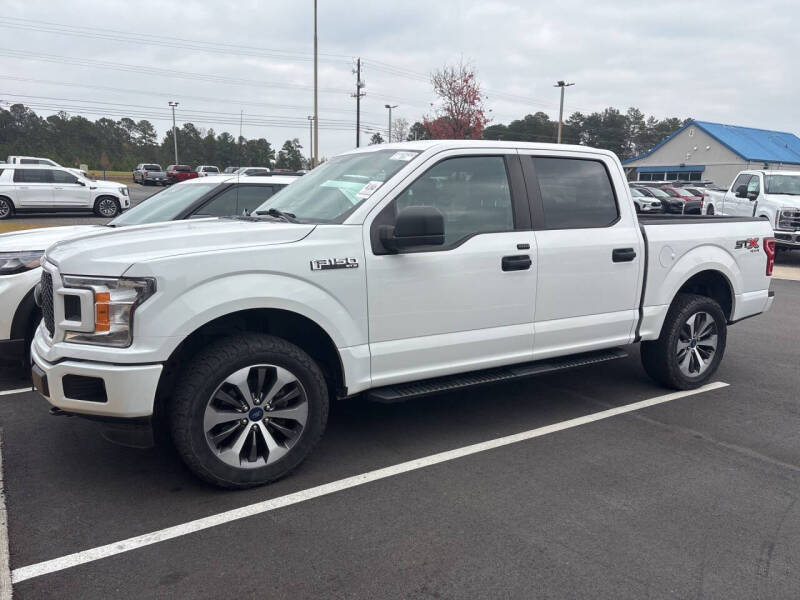 2019 Ford F-150 XL's photo