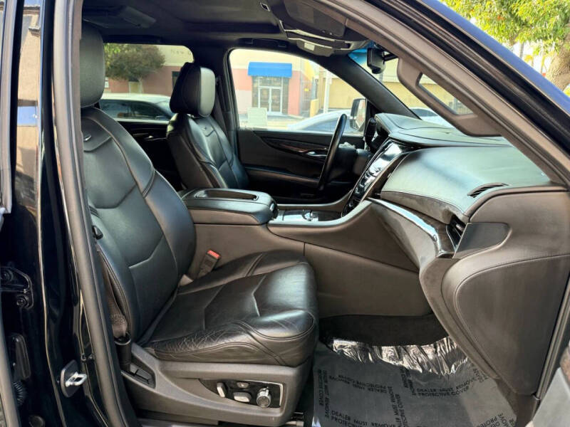 2015 Cadillac Escalade ESV Platinum