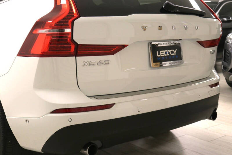 2019 Volvo XC60 T5 Momentum