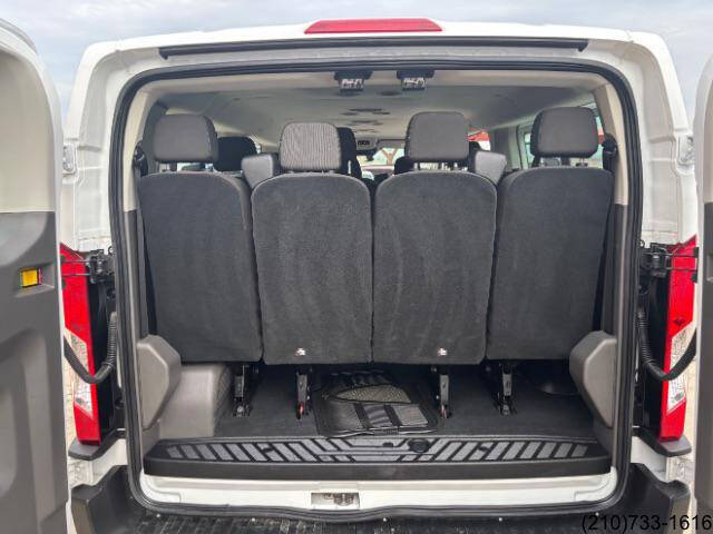 2023 Ford Transit 350 XLT