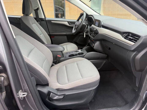 2021 Ford Escape S