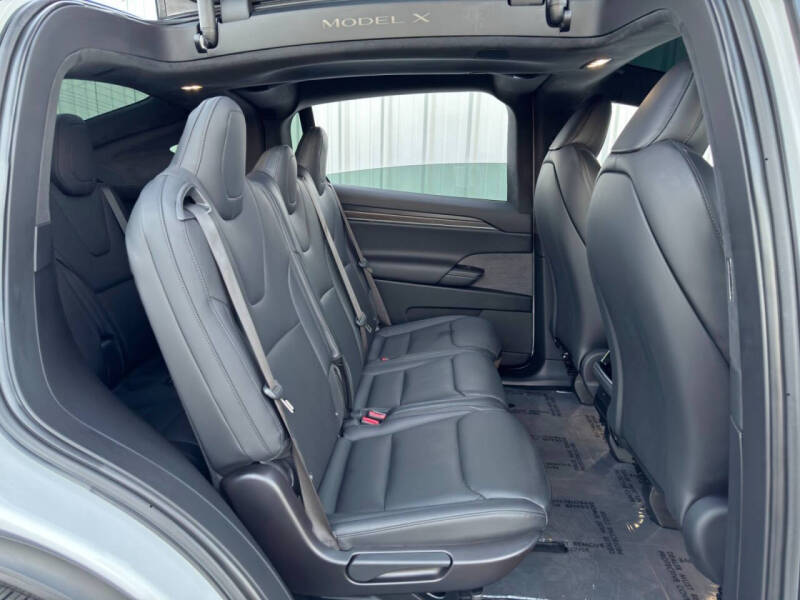 2023 Tesla Model X Standard Range