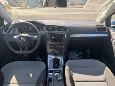 2016 Volkswagen e-Golf SE