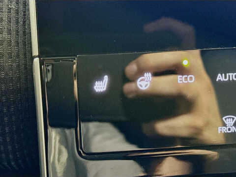 2025 Toyota bZ4X XLE