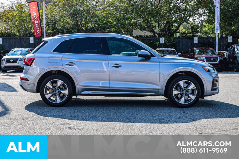 2022 Audi Q5 quattro Premium Plus 40 TFSI