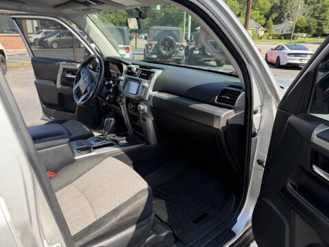 2018 Toyota 4Runner SR5