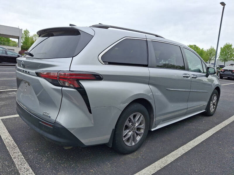 2021 Toyota Sienna