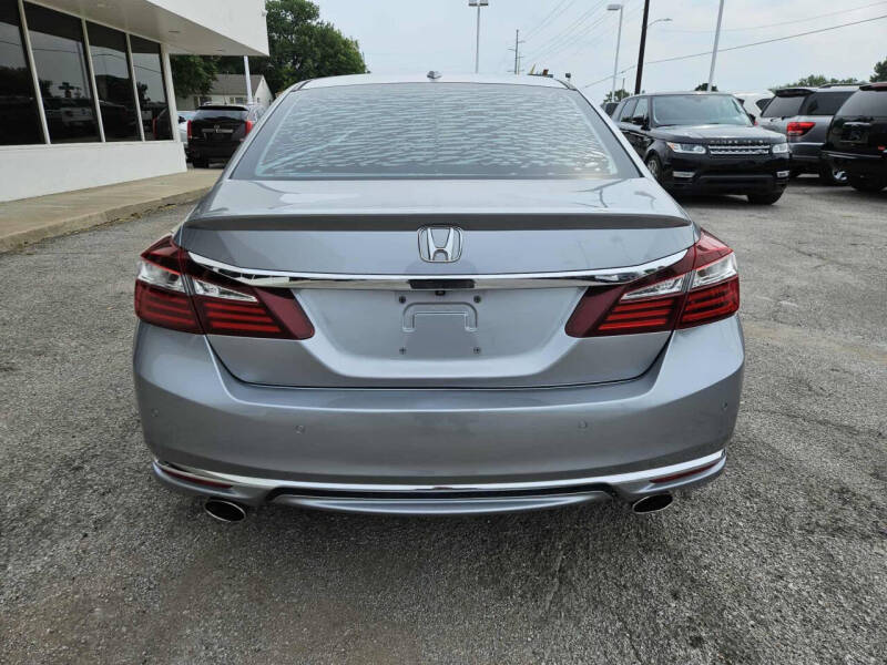 2017 Honda Accord Touring