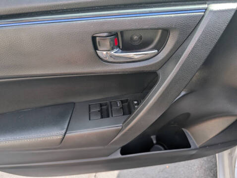 2017 Toyota Corolla SE