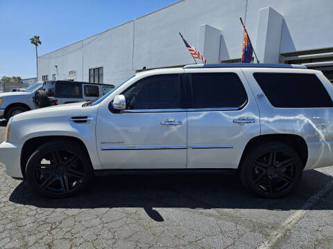 2011 Cadillac Escalade Platinum Edition