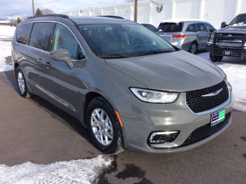 2022 Chrysler Pacifica for sale at Carmart 360 Missoula in Missoula MT