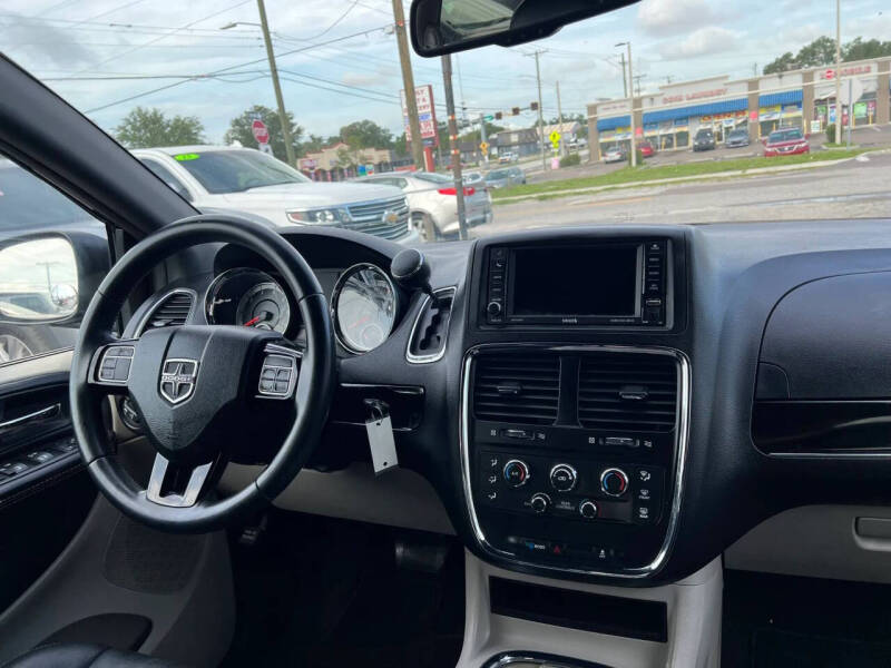 2017 Dodge Grand Caravan SXT