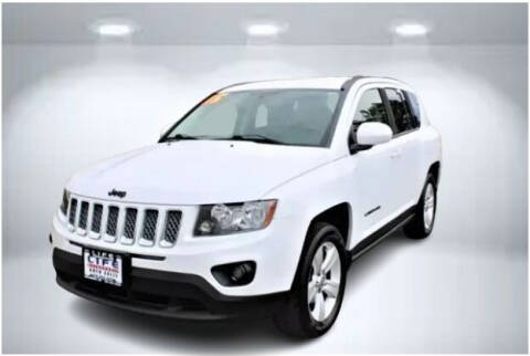 2015 Jeep Compass for sale at LIFE AFFORDABLE AUTO SALES in Columbus OH