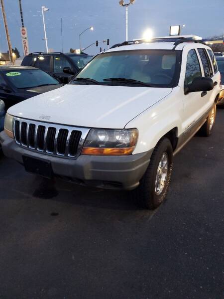 2000 Jeep Grand Cherokee for sale at Thomas Auto Sales in Manteca CA