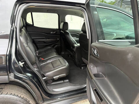 2020 GMC Acadia SLT
