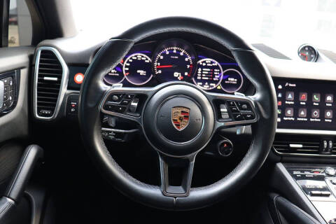 2022 Porsche Cayenne Coupe Platinum Edition