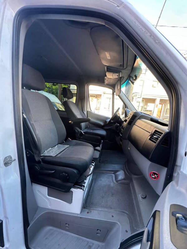 2011 Freightliner Sprinter 2500