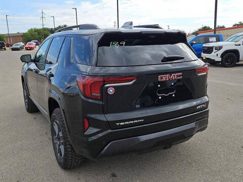 2027 GMC Terrain AT4
