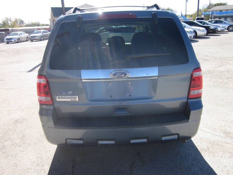 2012 Ford Escape Limited photo 5