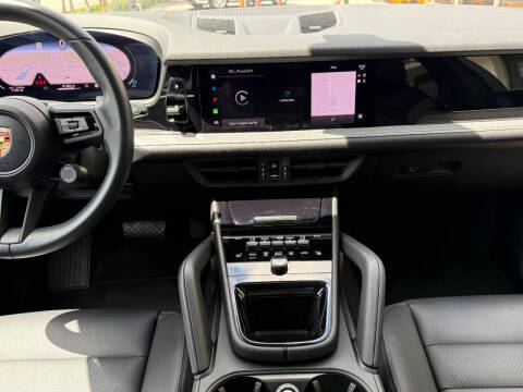 2024 Porsche Cayenne