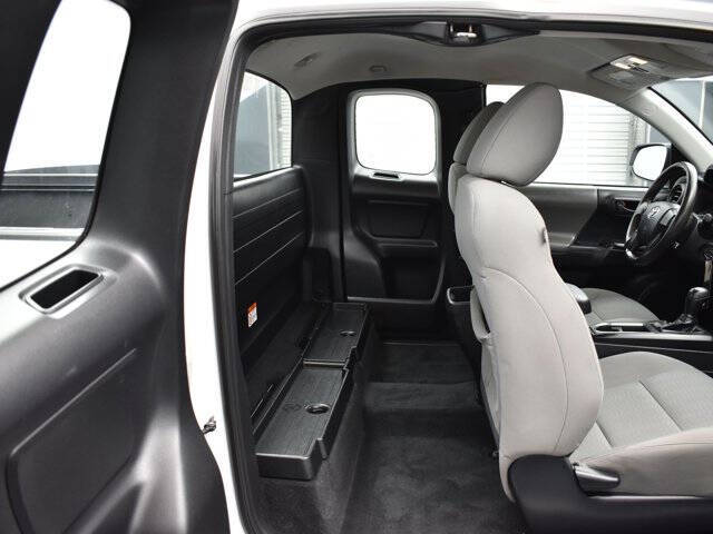 2017 Toyota Tacoma SR5