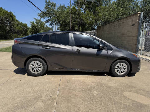2016 Toyota Prius Two