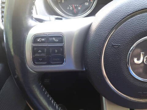 2011 Jeep Grand Cherokee Laredo