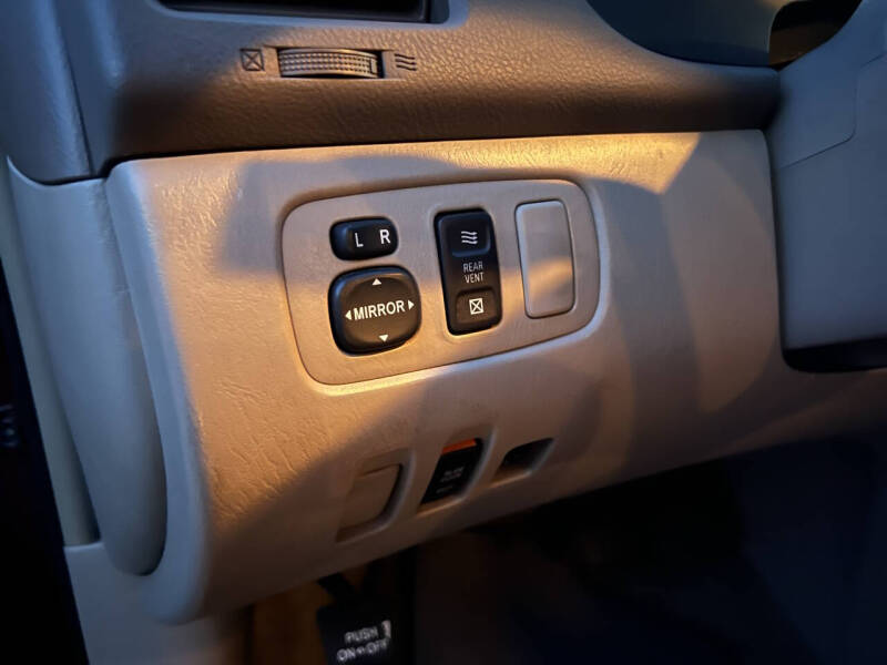 2007 Toyota Sienna CE 7-Passenger