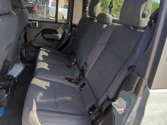 2025 Jeep Gladiator Willys