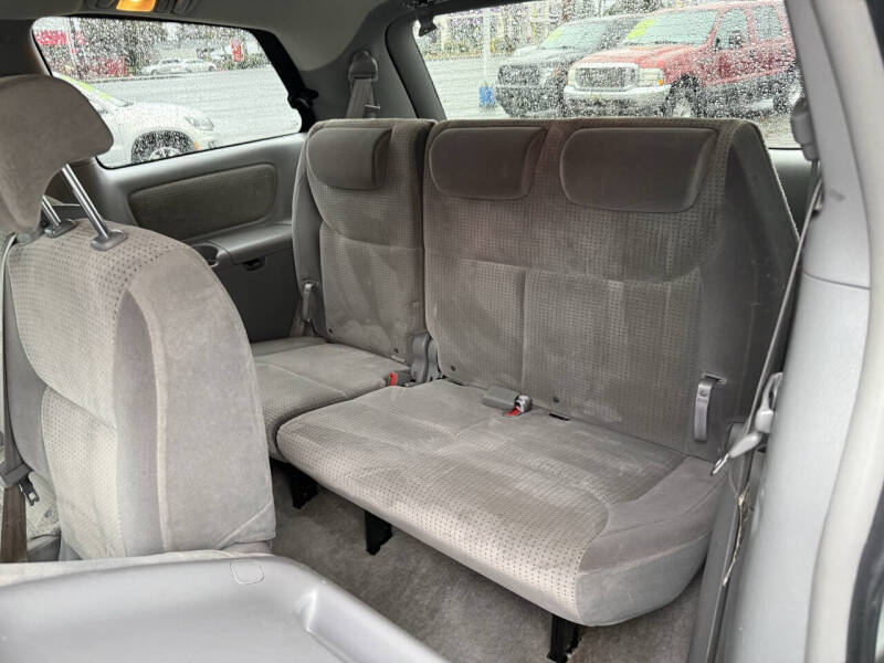 2008 Toyota Sienna LE 8-Passenger