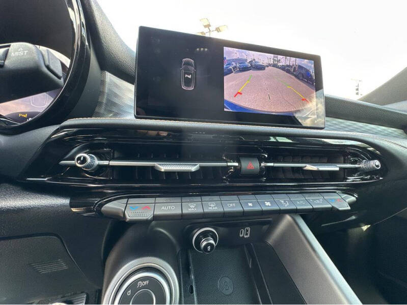 2024 Alfa Romeo Tonale Hybrid Ti