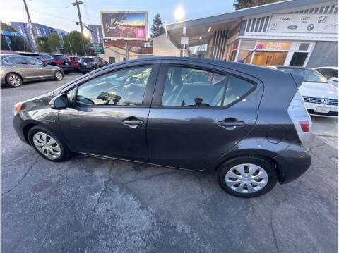 2012 Toyota Prius c