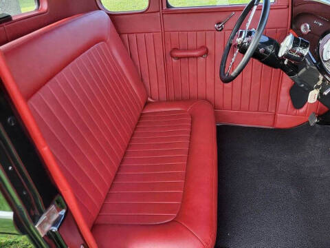 1932 Ford 5-Window