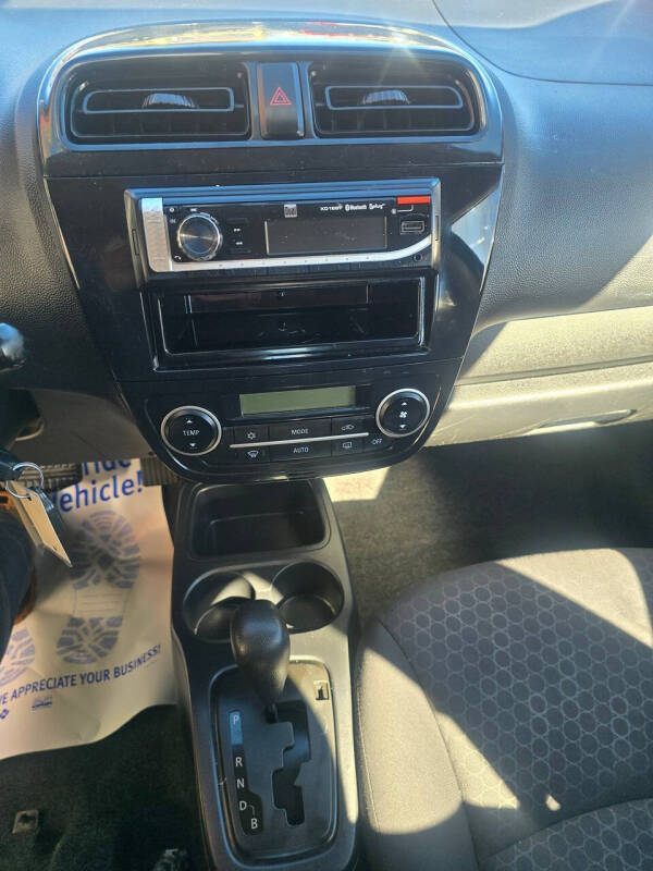 2014 Mitsubishi Mirage DE