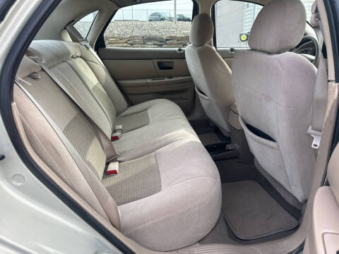 2006 Ford Taurus SEL