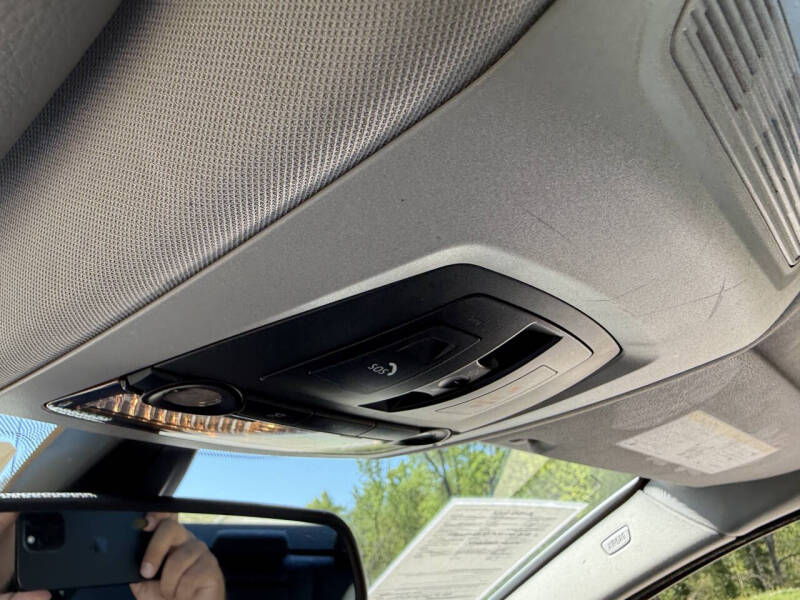 2011 BMW 5 Series 528i