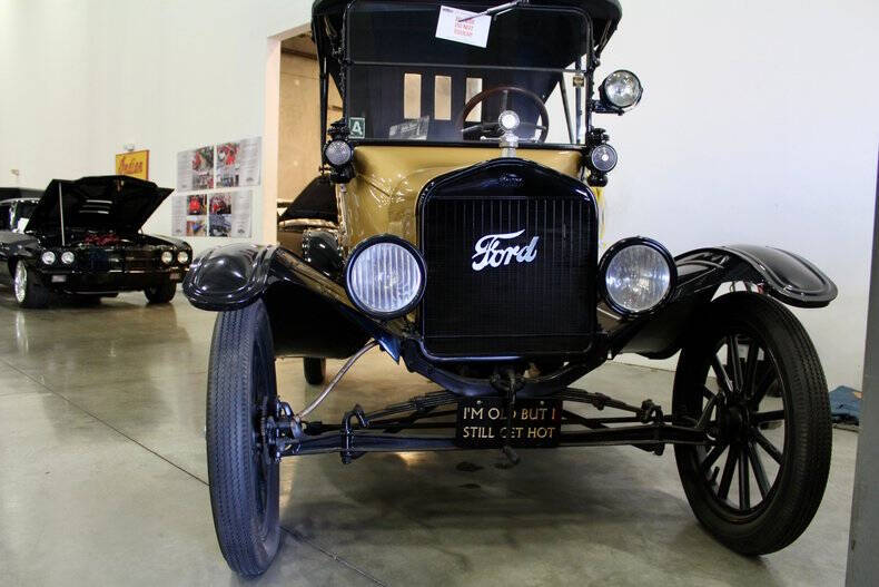1920 Ford Model T