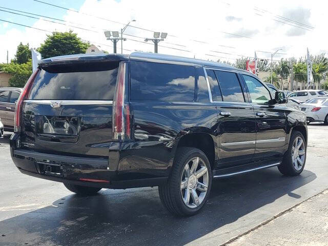 2020 Cadillac Escalade ESV Luxury